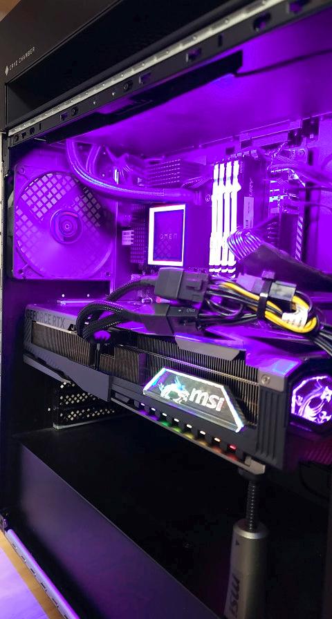 MSI 뱅가드 RTX 5080 사진 3