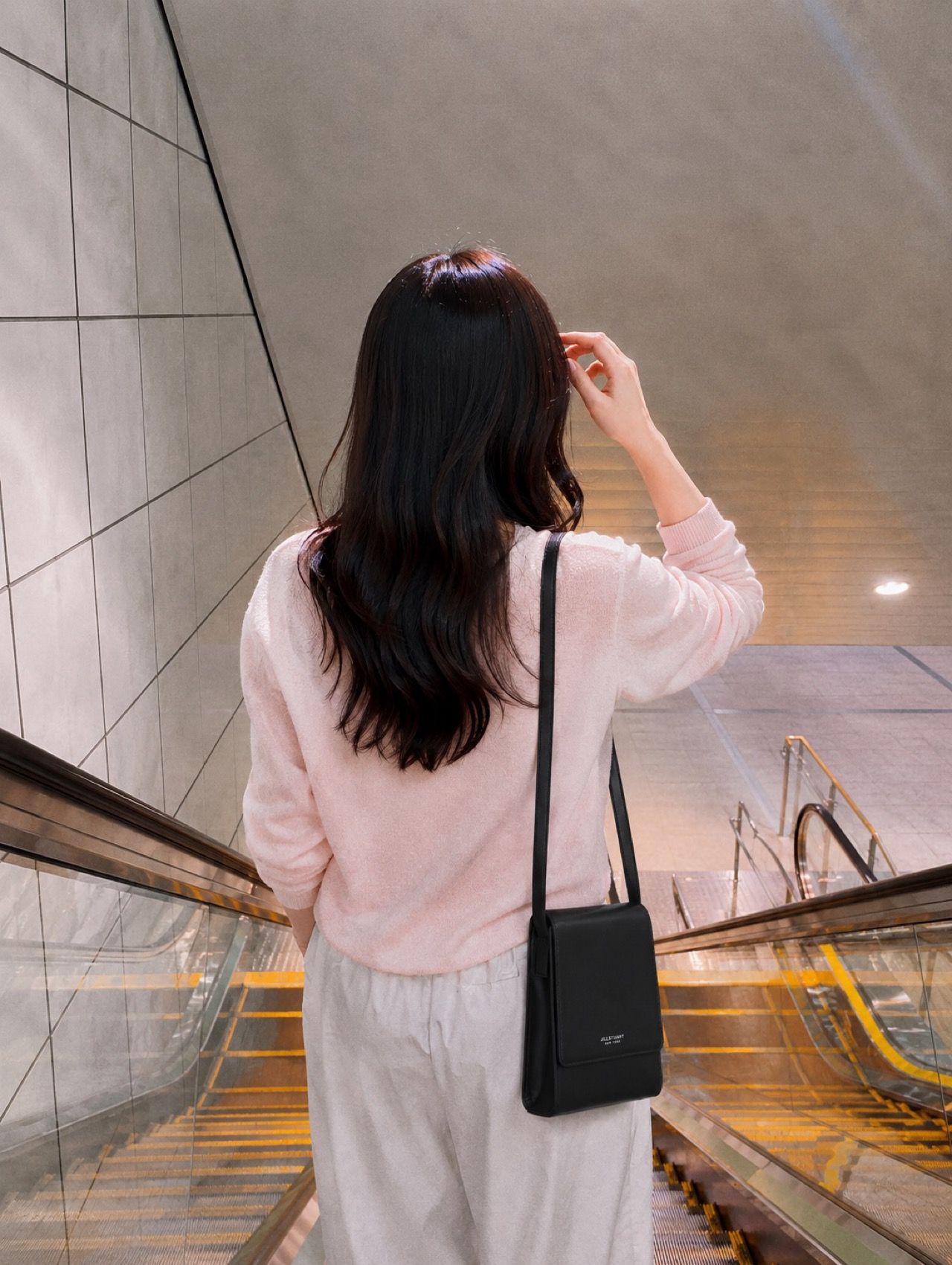 질스튜어트 루크블랙소가죽미니크로스백 Brand